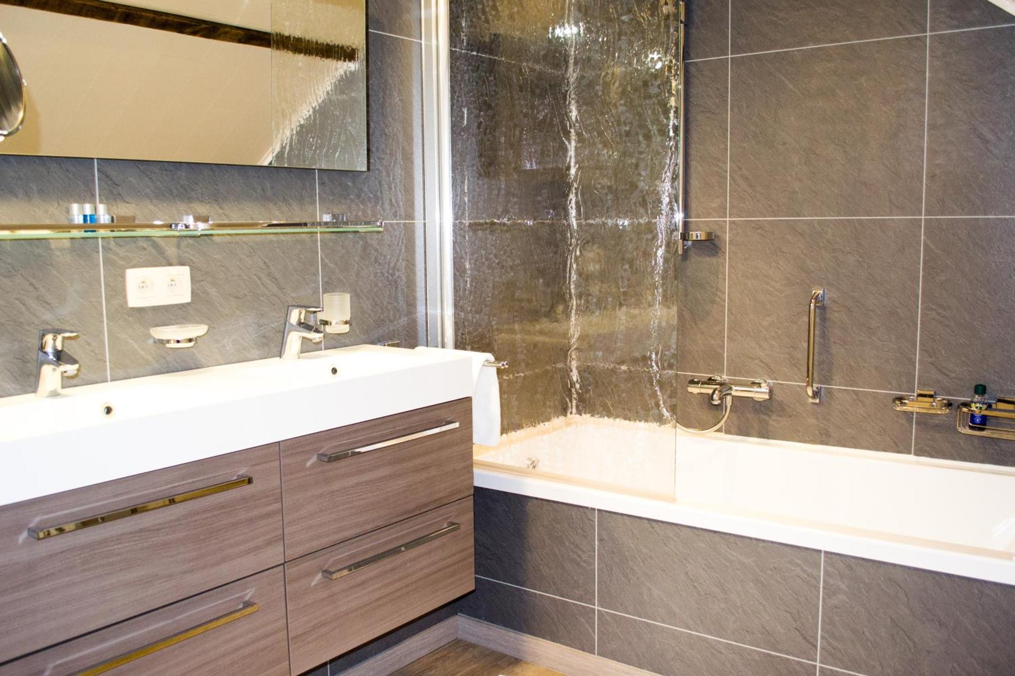 Ter Gracht Bed & Breakfast Wevelgem